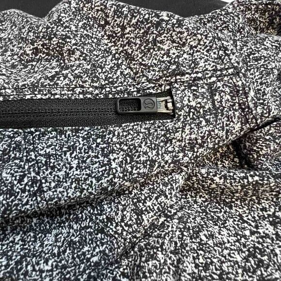 Sold  - Picture 4 of 8